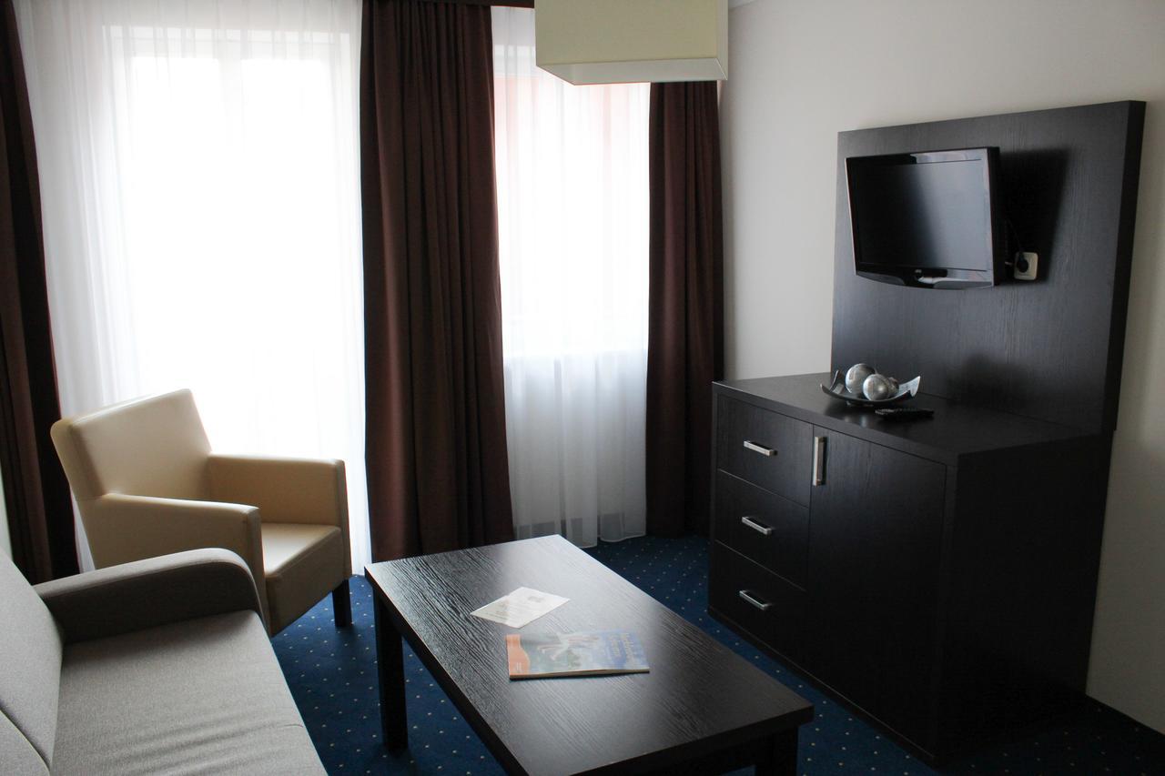 Weinhaus Woehler Otel Schwerin  Dış mekan fotoğraf